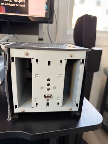 Netgear stora home - stora,